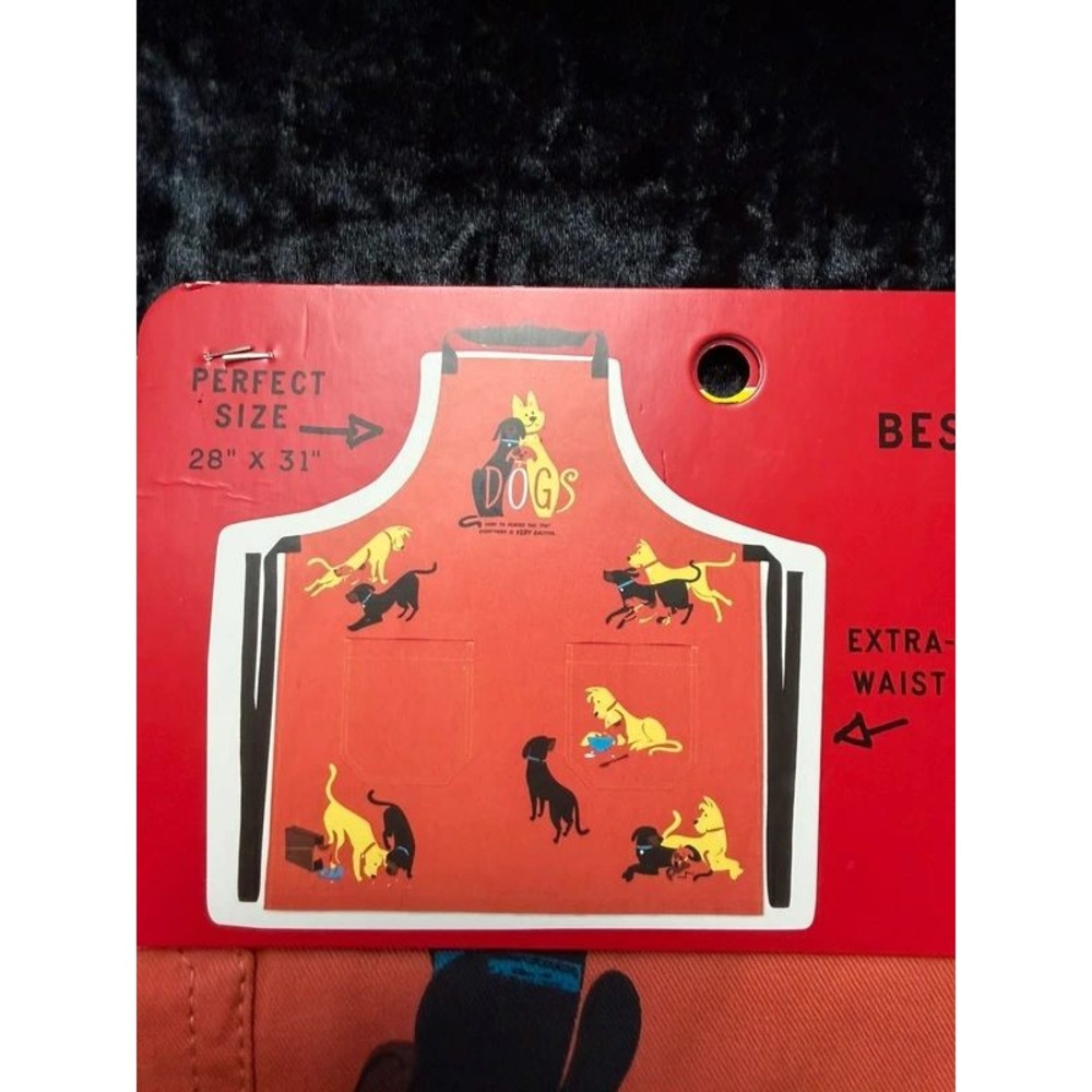 Blue Q Dogs Apron Cotton Twill 28x31 Adjustable Neck Pockets NWT WW813 - Picture 3 of 10